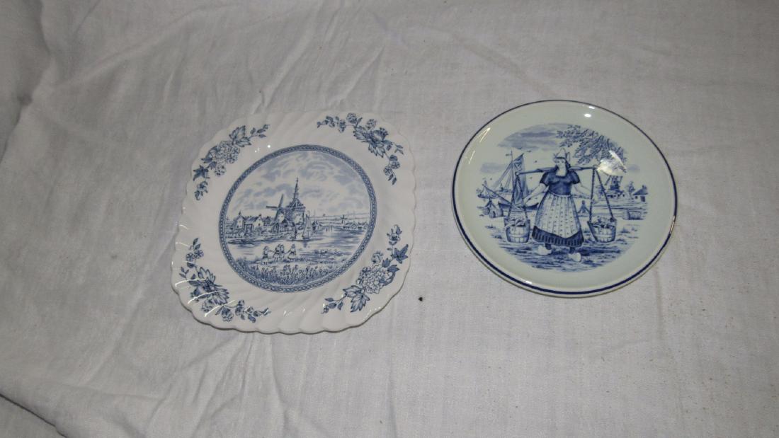 Delfts & Johnson Bros. Tulip Time Plates (1 of 2)