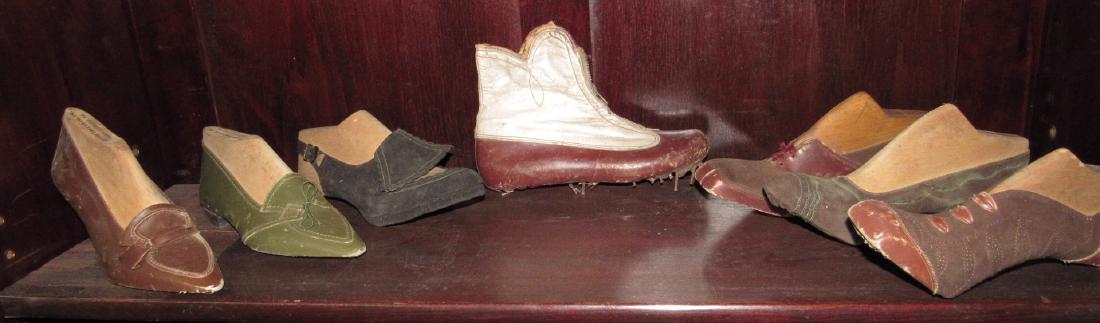 Antique Shoe Mold Lot (1 of 3)