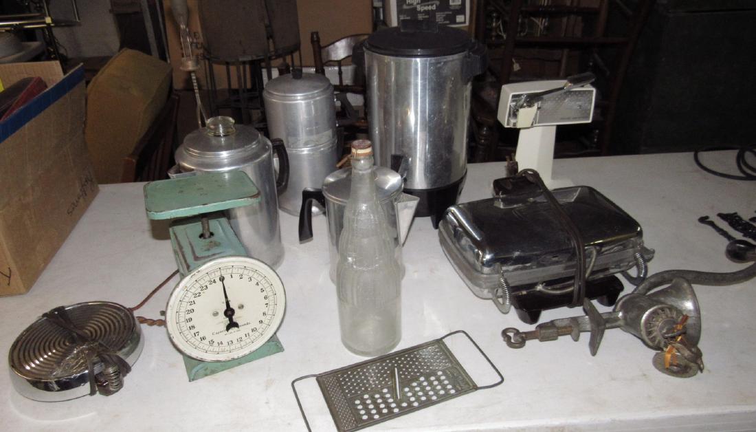 Waffle Maker Perculator Scale Appliance Lot (1 of 3)