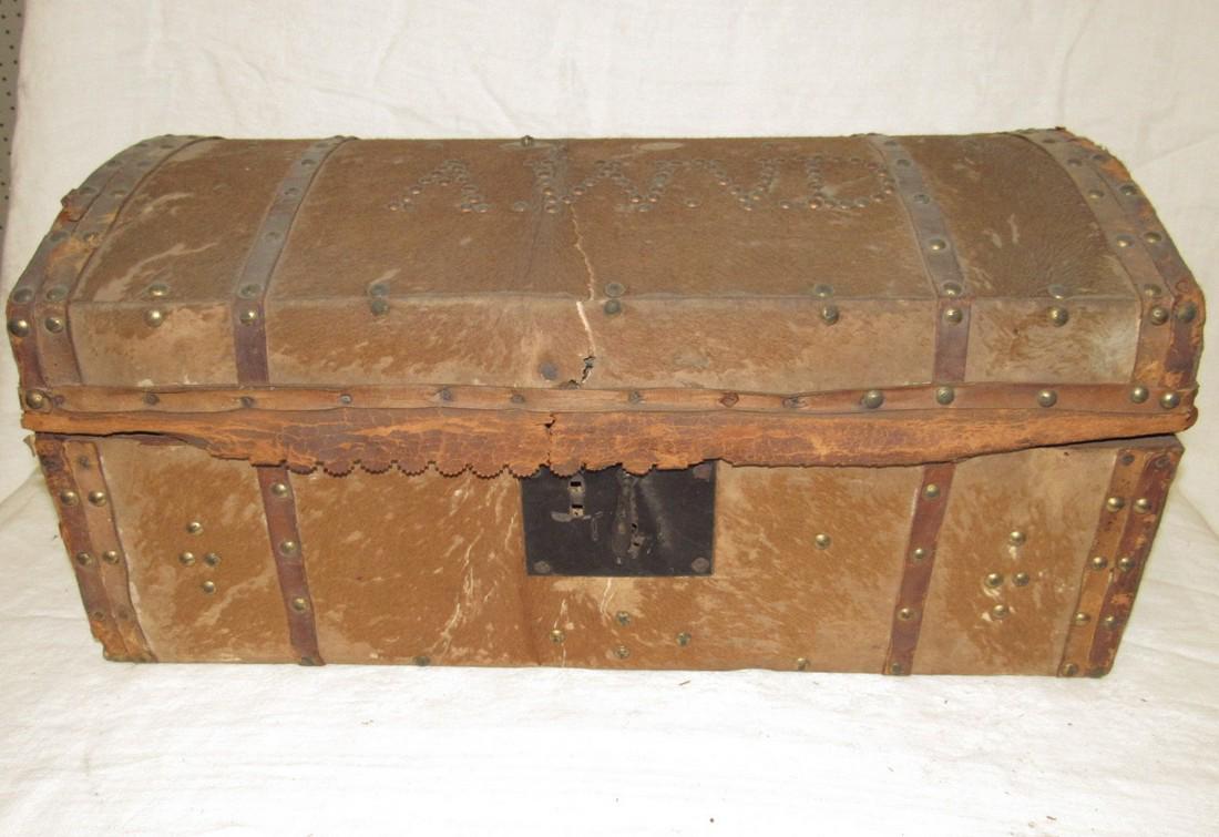 Leather Peter Vanderhoef Trunk (1 of 6)