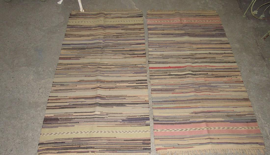 2 Hook Rugs (1 of 5)
