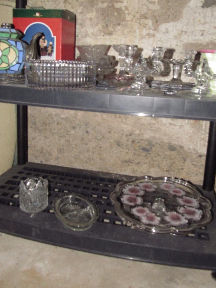 2 Shelves of Glassware (1 of 6)