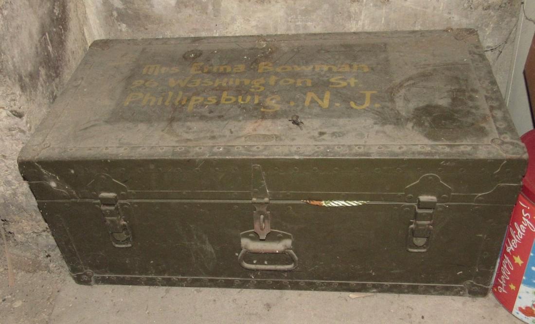 1949 Doehler Army Trunk (1 of 6)