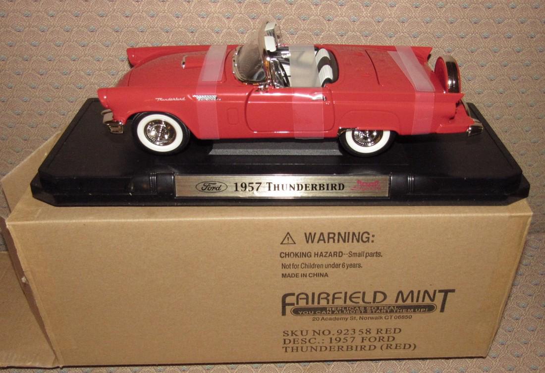 Fairfield Mint Ford Thunderbird Diecast Car (1 of 2)