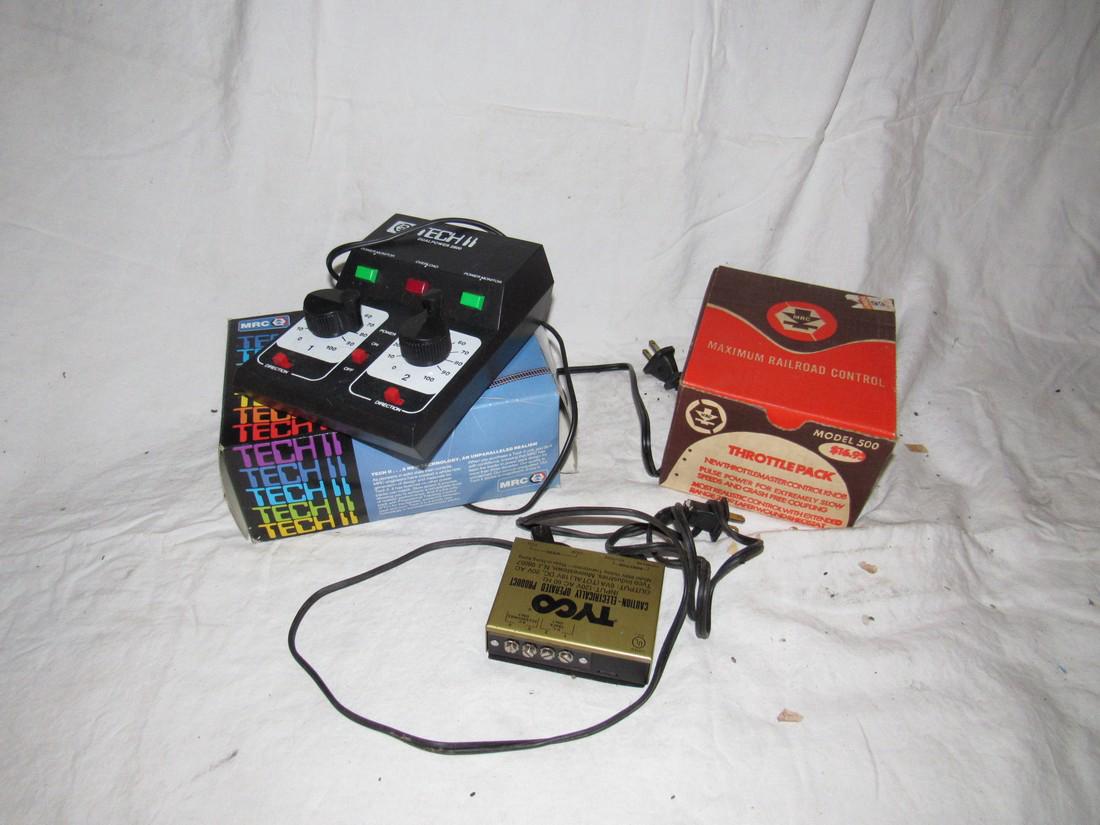 Throttle Pack Tech II Tyco Train Controls (1 of 3)