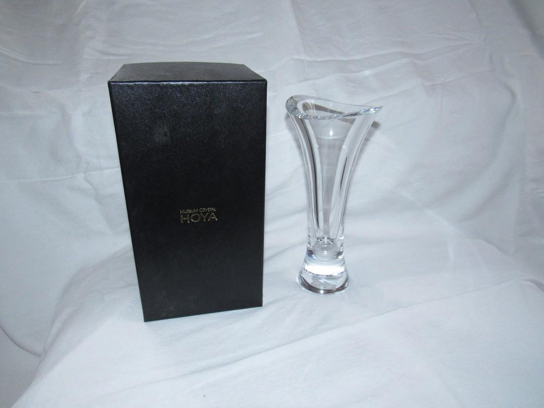 Hoya Tanaka Crystal Vase: Approx. 9 1/8" tall
