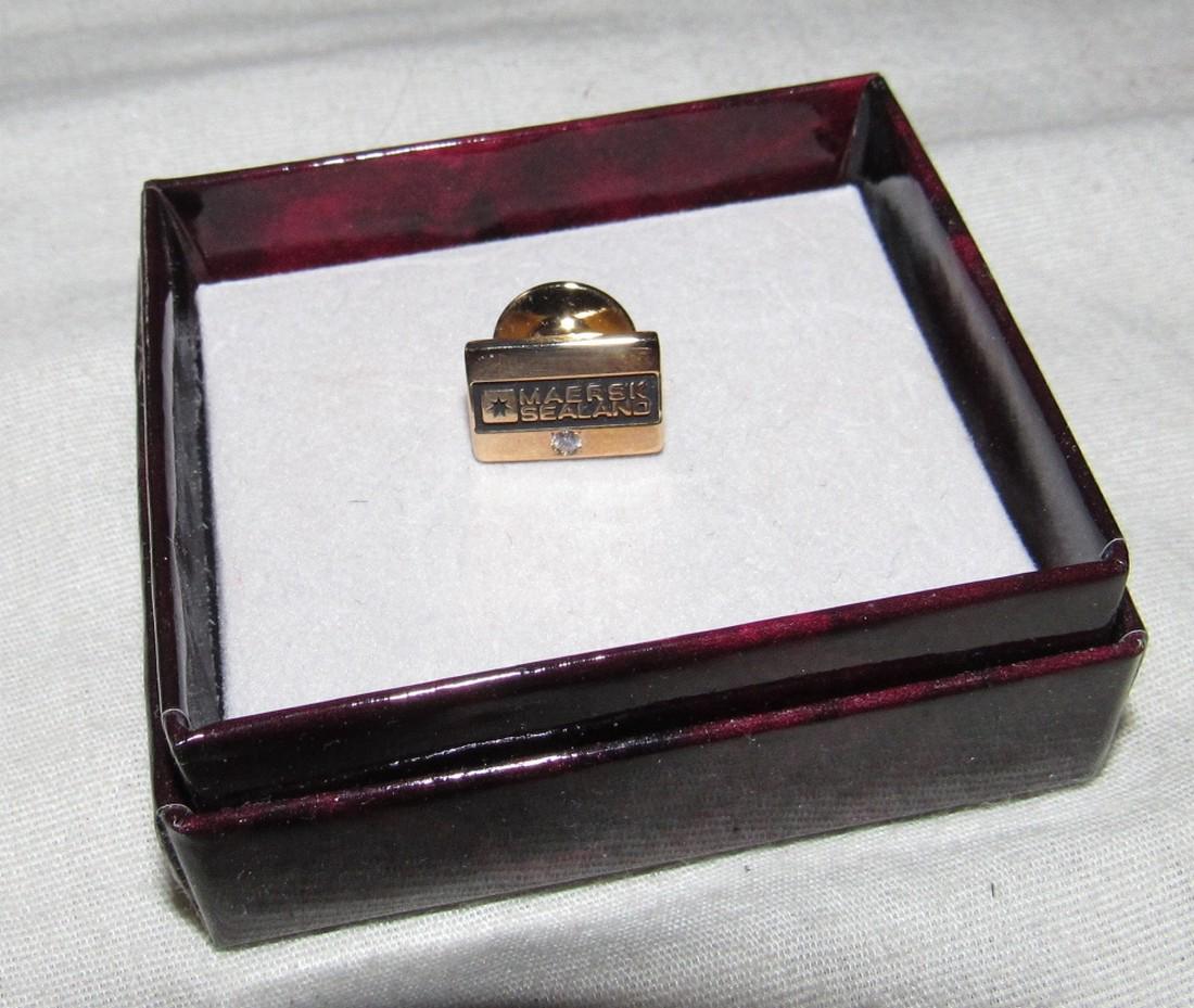 10K Gold Maersk Sealand Lapel Pin (1 of 2)