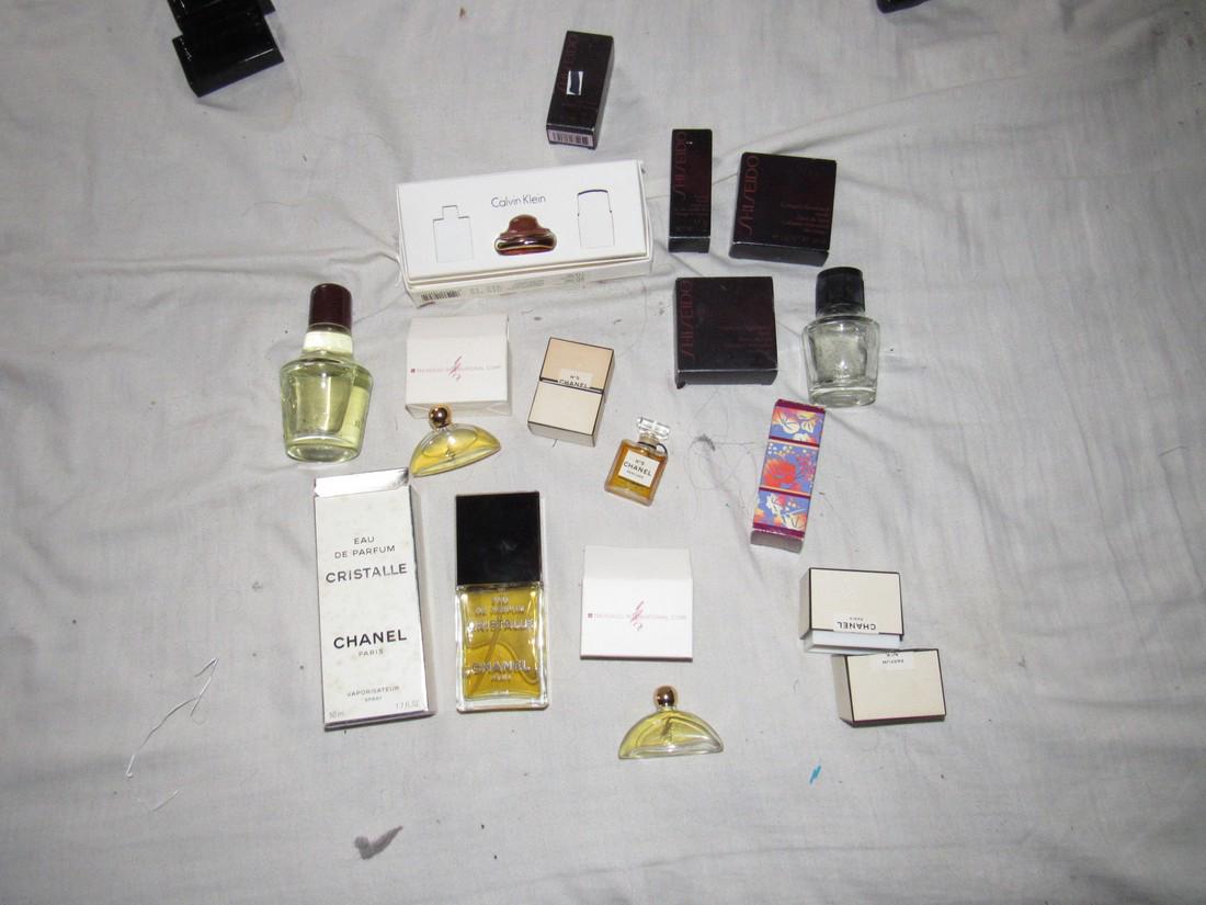 Perfume Chanel & Misc: Getting all pictured