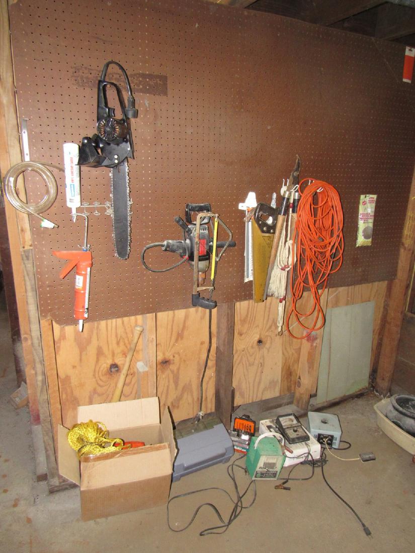 Tools Drills Dremel Electric Chainsaw Axe (1 of 10)