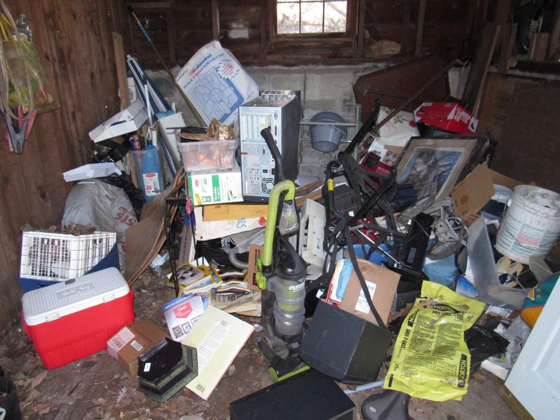 Partial Contents of Garage (1 of 7)
