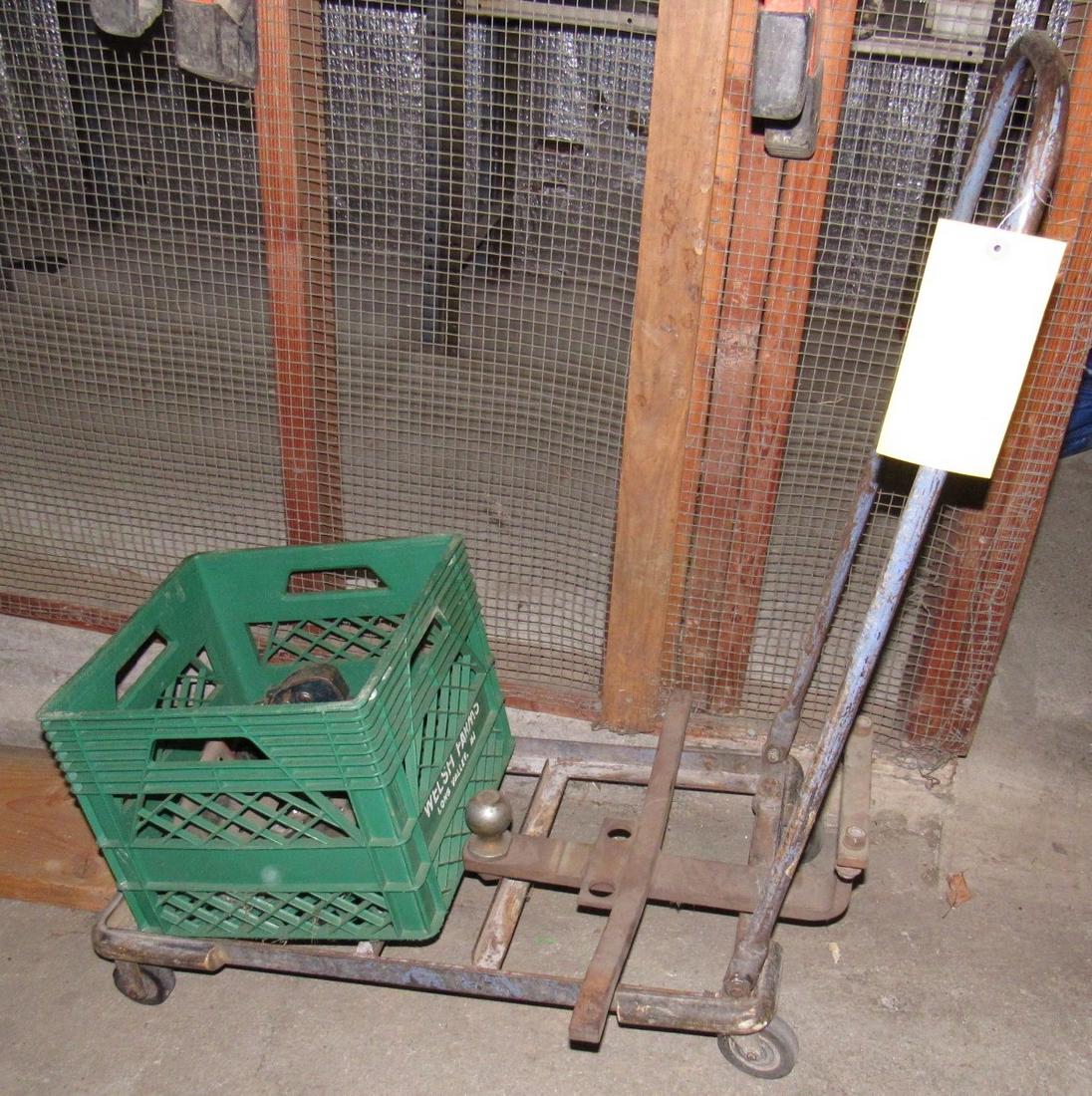 Shop Cart & Truck Hitches (1 of 2)
