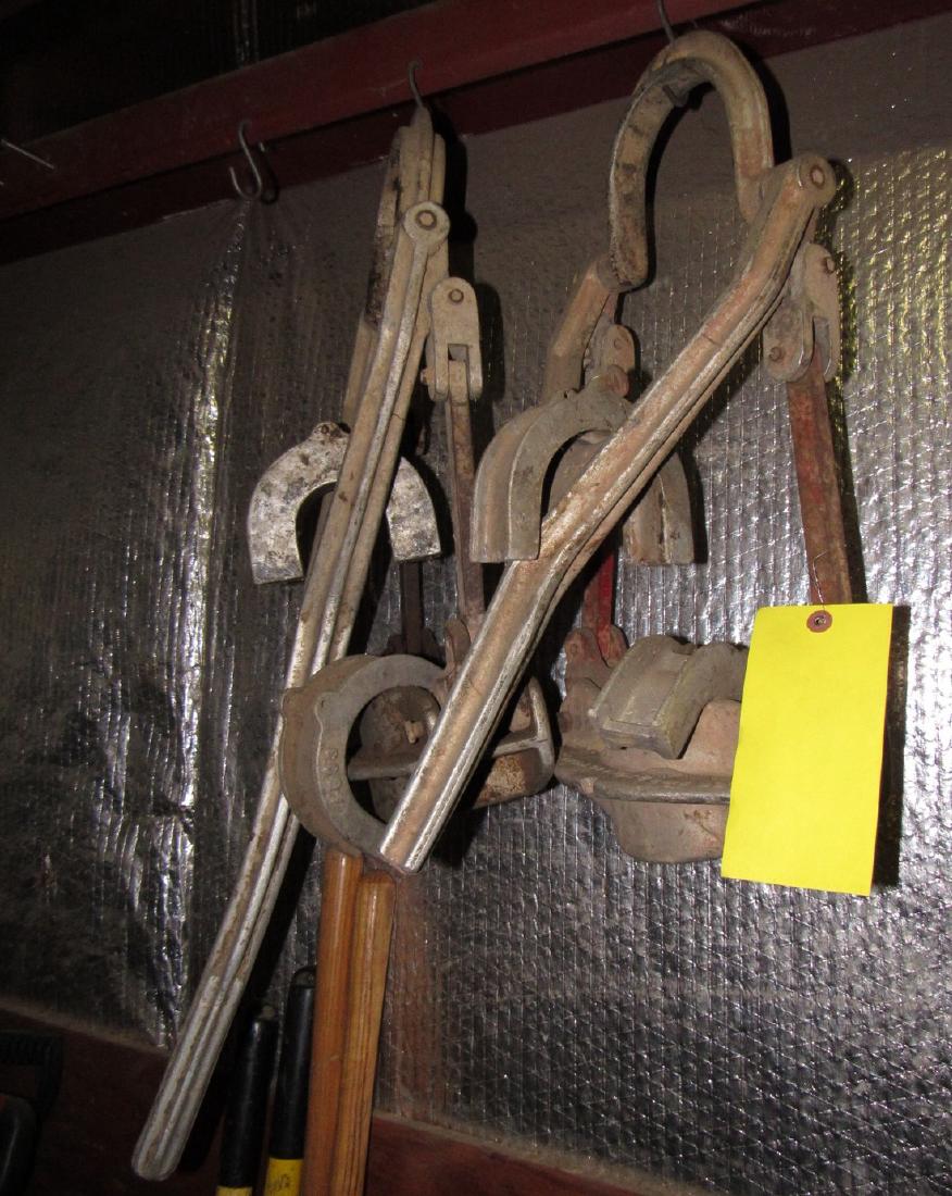 2 Aluminum Cast Iron Pipe Pullers (1 of 2)