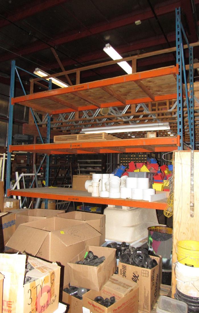 Pallet Racking Shelving Unit (1 of 2)