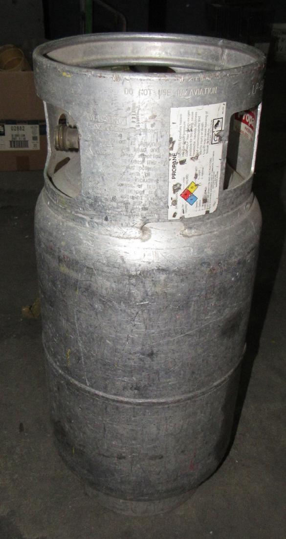 Propane Tank (1 of 2)