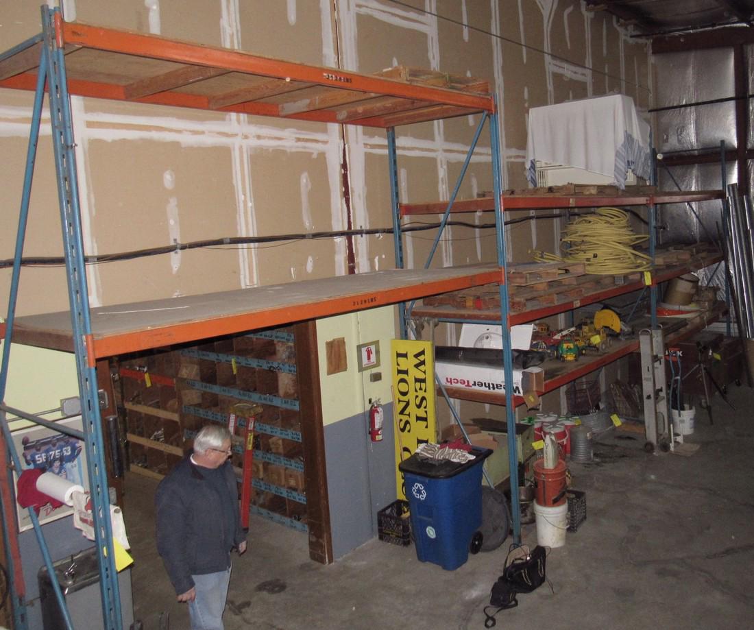 Pallet Racking Shelving (1 of 2)