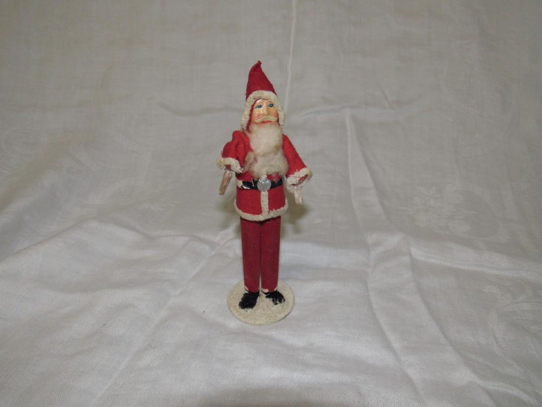 Santa Claus: Approx. 7" tall.