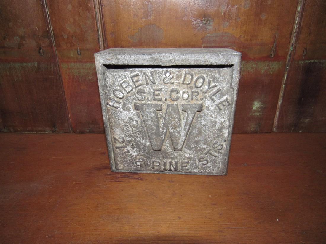 Hoben & Doyle Cast Iron Cover (1 of 3)