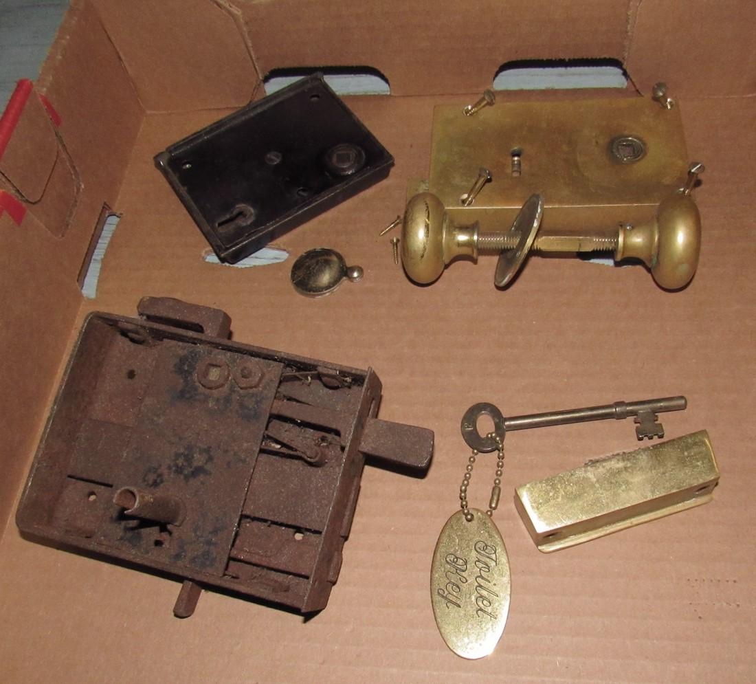 Brass Door Knobs Locks Skeleton Key Drawer Pull (1 of 3)