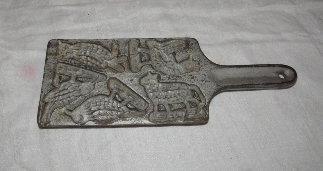 Cast Iron Animal Candy Mold Rooster Owl (1 of 2)
