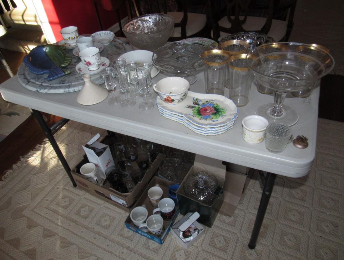 Cake Plate Cups Saucers Shannon Crystal & Misc (1 of 8)