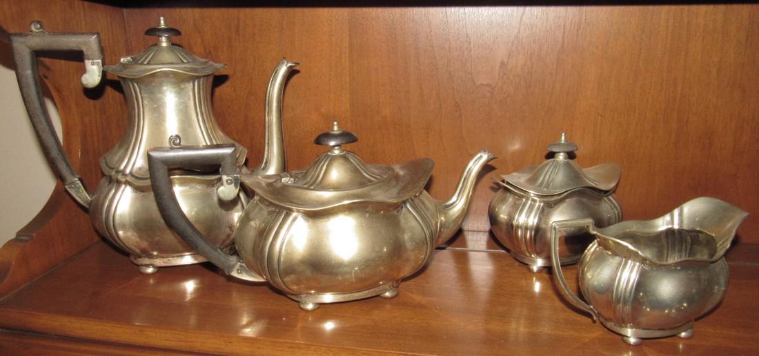 Great Britain Tea Set Teapots Silverplate Sugar Creamer (1 of 2)