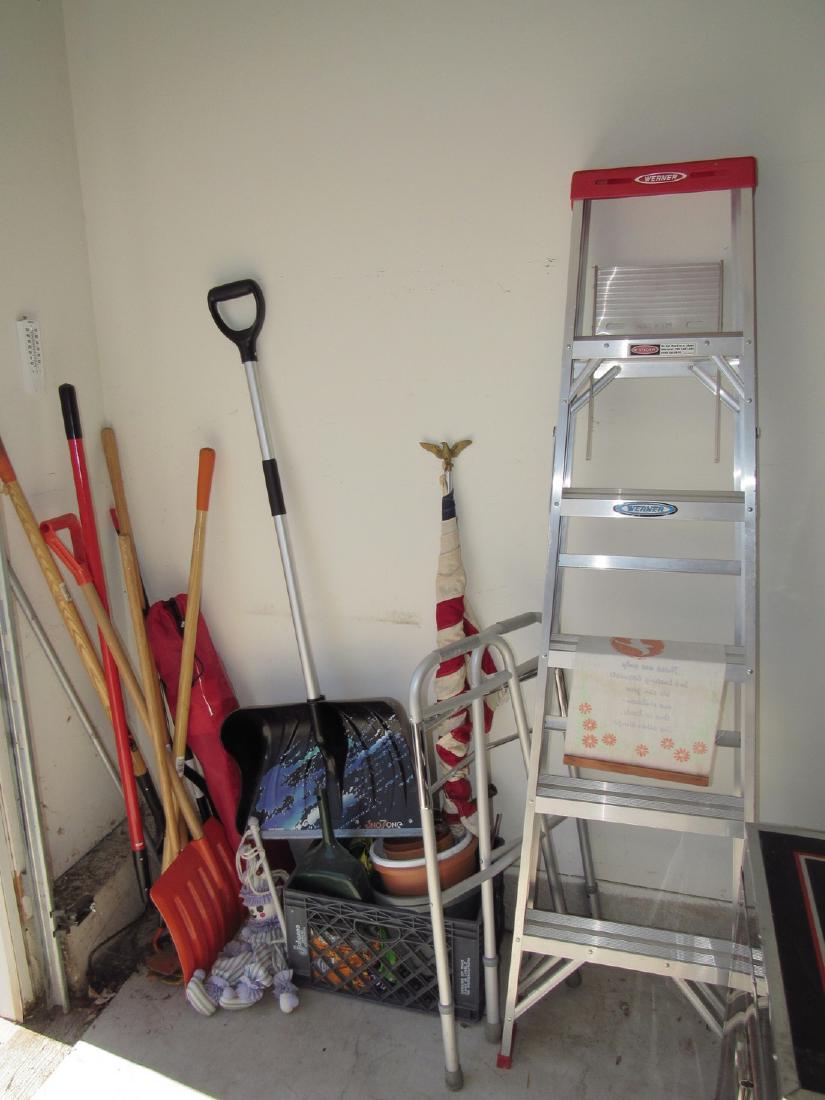 Werner Aluminum Step Ladder Garden Tools (1 of 3)