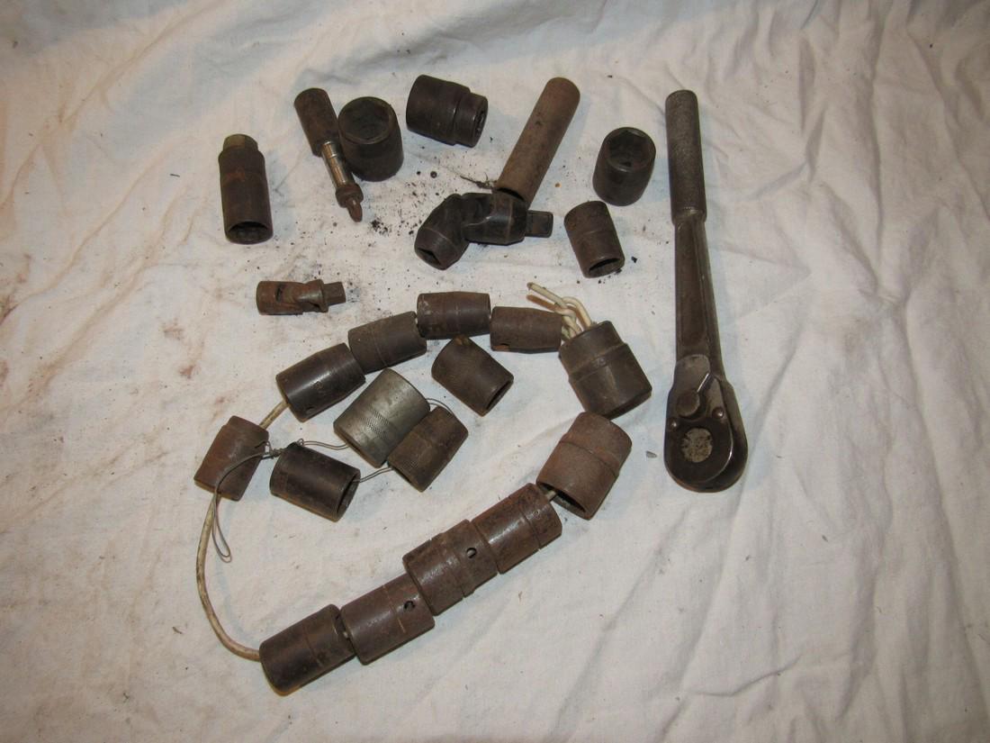 Bonney 4098 1/2" Drive Rachet Proto Sockets (1 of 2)