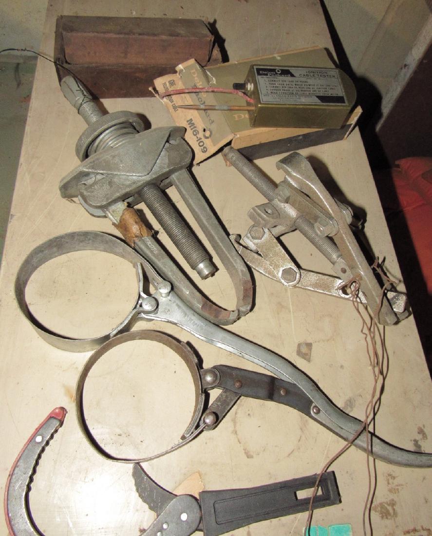Ignition Cable Tester Pullers Oil Filter Wrenches (1 of 2)