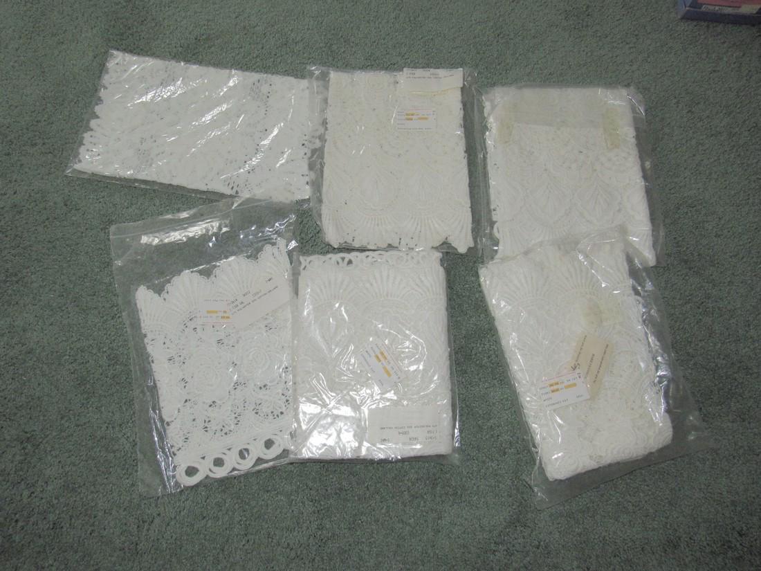 Table Runner Linens: Getting all pictured. Misc sizes