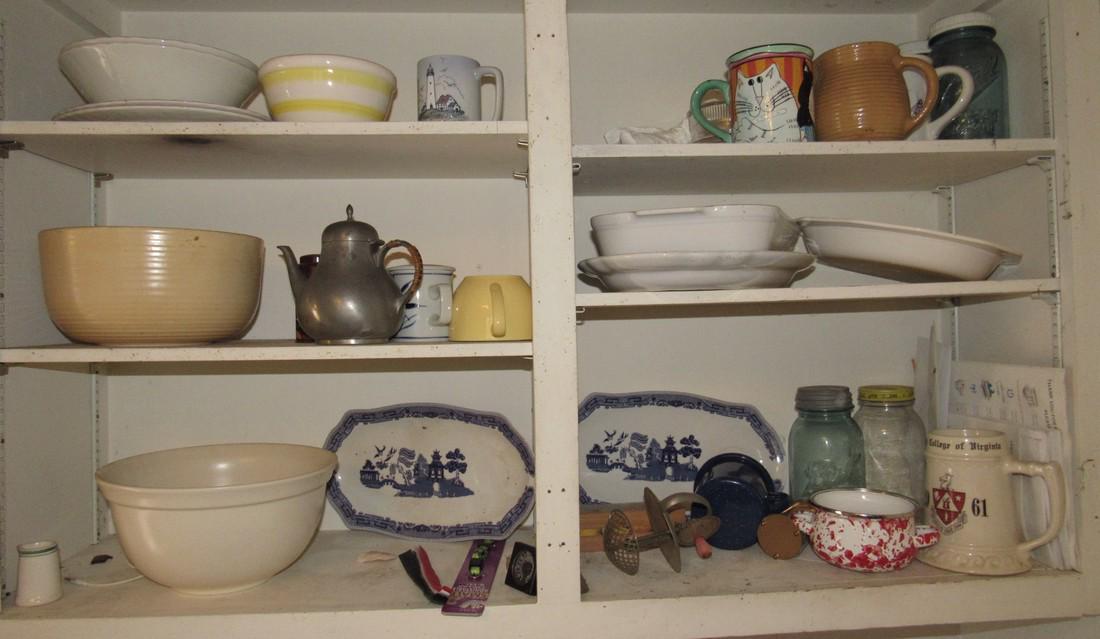 Pfaltzgraff Mixing Bowls Johnson Brothers & Misc (1 of 3)