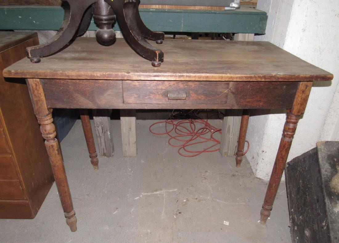 One Drawer Farm Table (1 of 2)