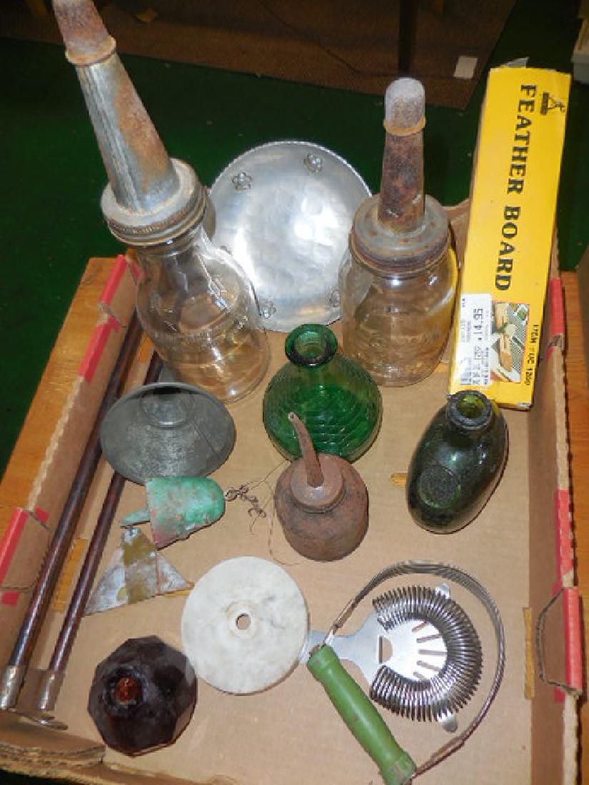 Motor Oil Bottles, Green Bottle Seal: incl. all pictured