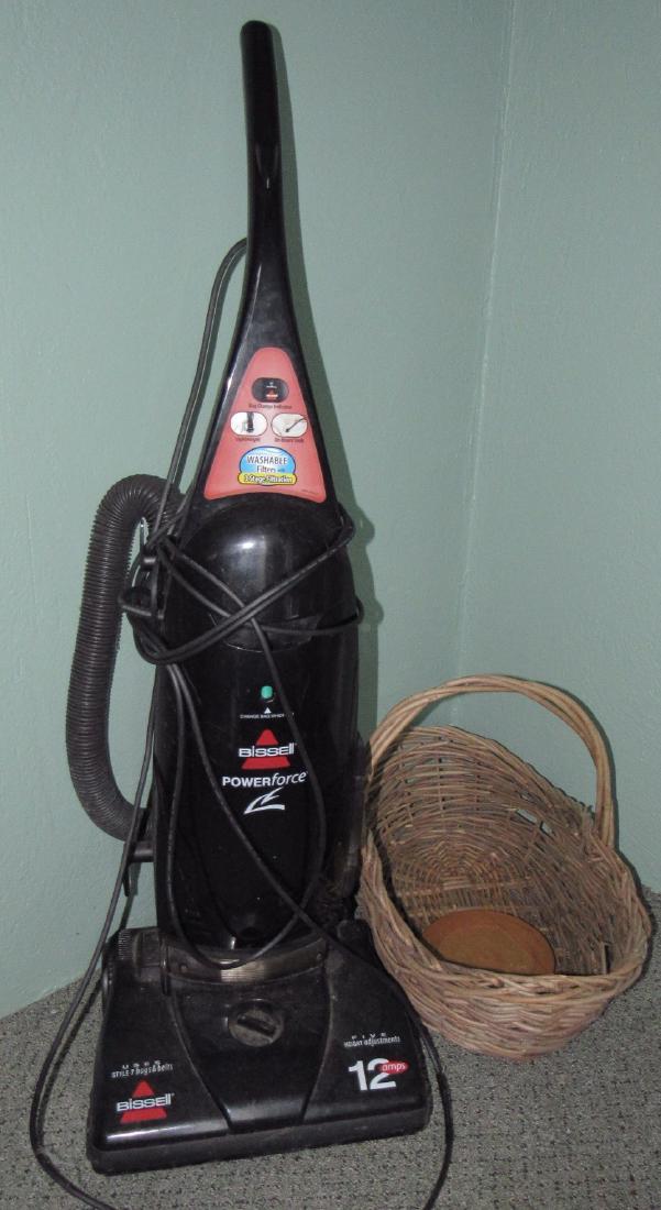 Bissell Vacuum (1 of 2)