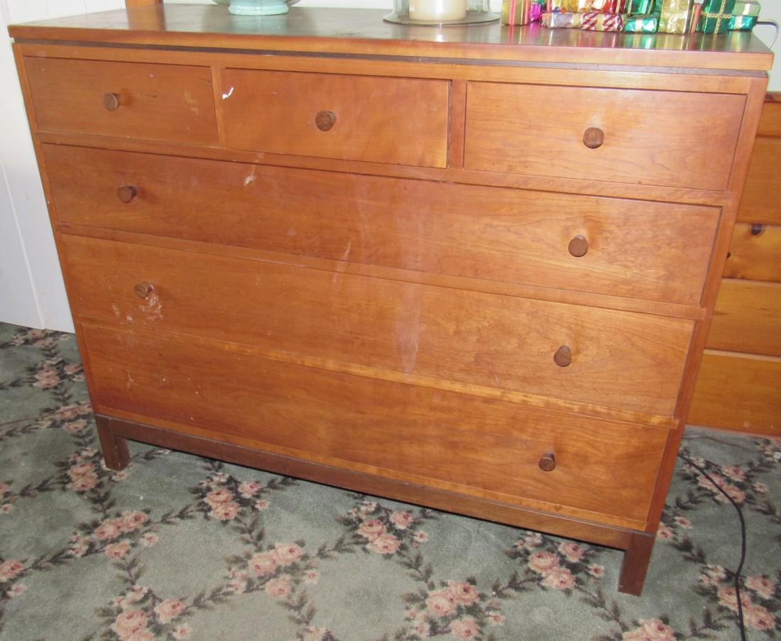 Stickley Dresser (1 of 4)