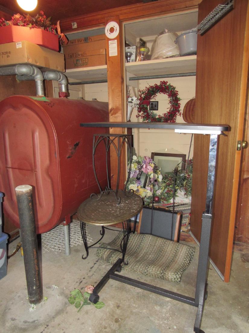 Closet Contents Work Station Wreaths Tables: Getting all pictured. Take what you want and leave the rest