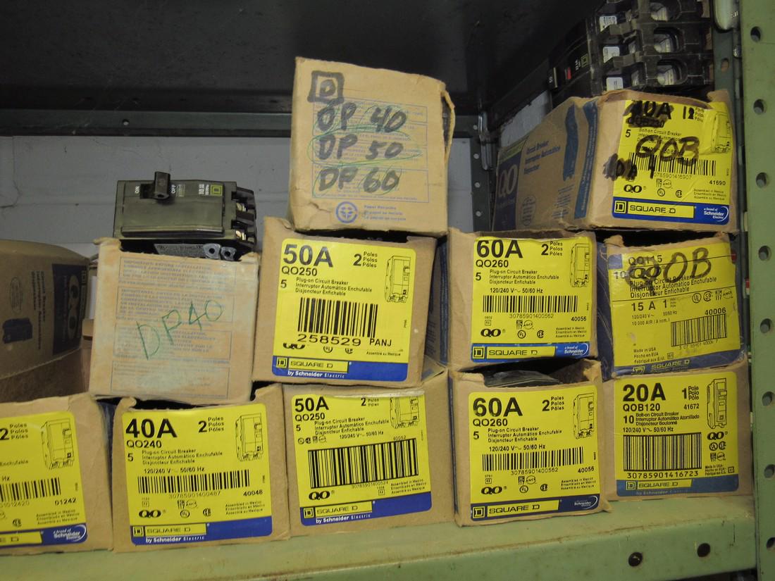 Square D Circuit Breaker Lot (1 of 8)