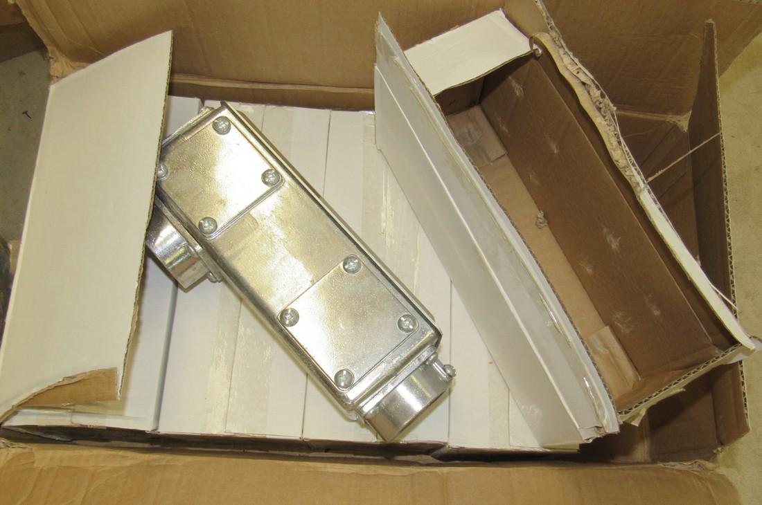 5 2" SS EMT & Th'd Rigid Conduit Bodies (1 of 2)