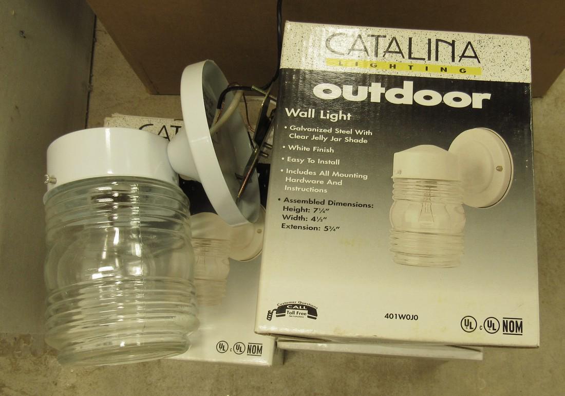 4 Catalina Outdoor Wall Lights: 4 lights
