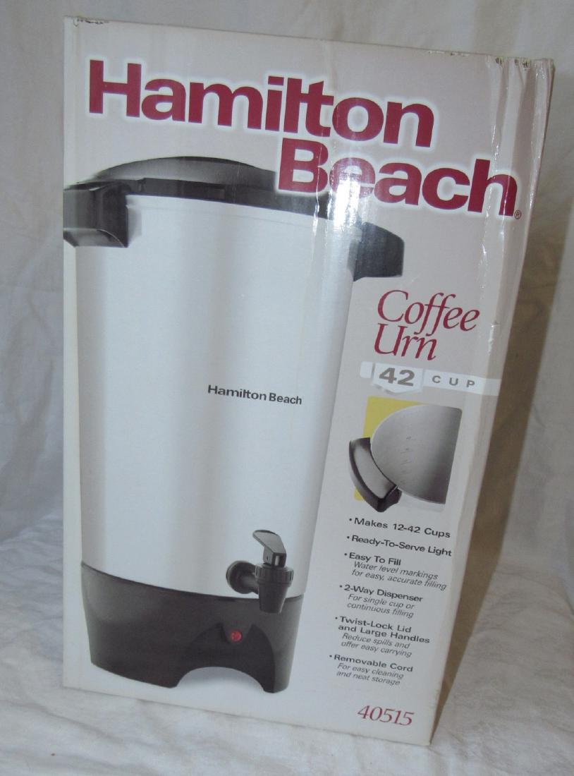 Hamilton Beach 42 Cup Coffee Urn: Looks like it was never used. Sold in untested condition.