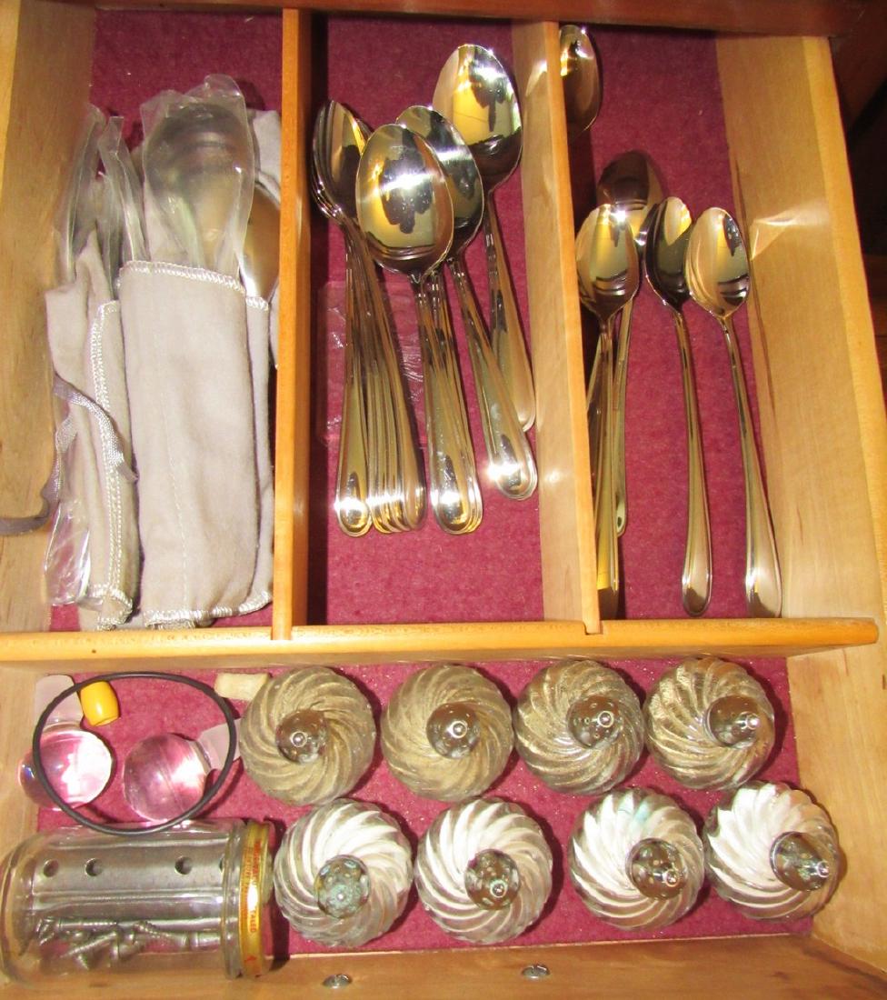 Flatware Corelle & Misc China (1 of 5)