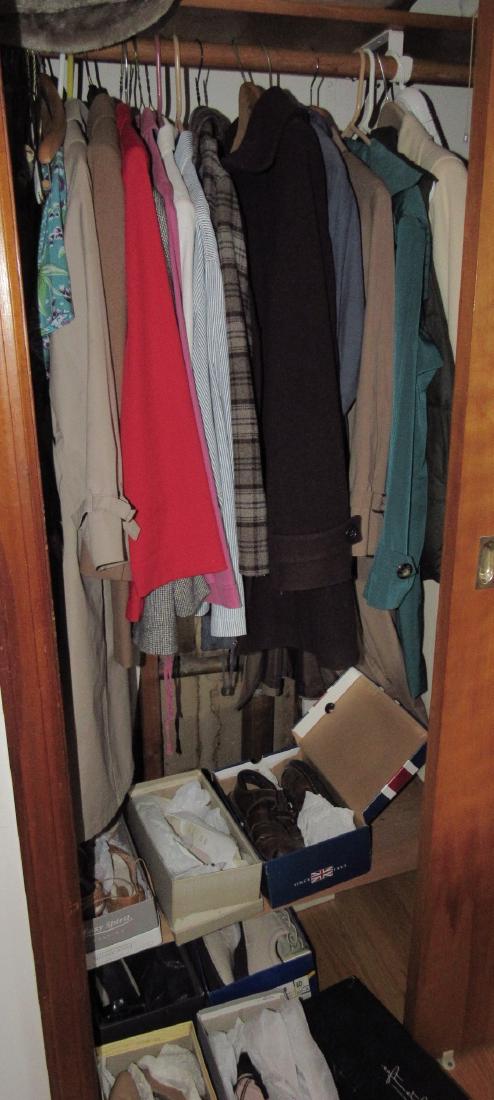 Clothing Coats Shoes London Fog Croft Barrow (1 of 6)