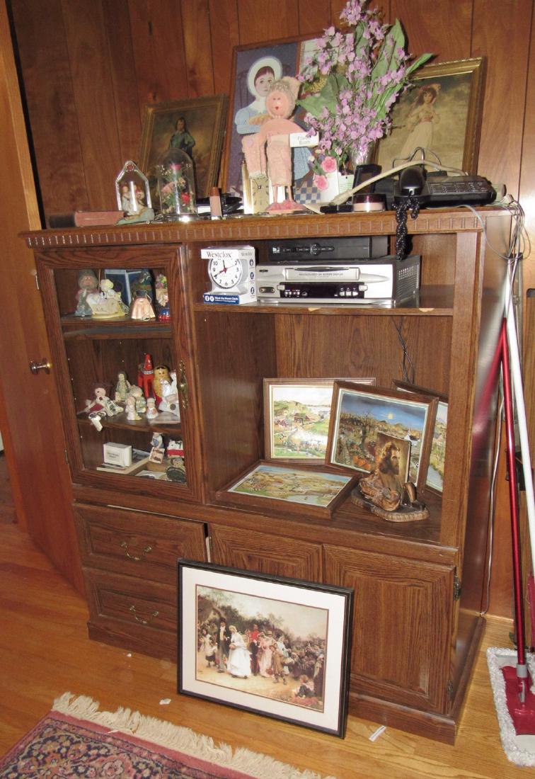 Knick Knacks Prints Slide Projector & Misc (1 of 9)