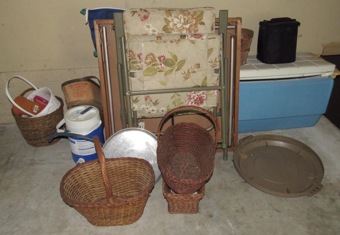 Coolers Baskets Chair Card Table (1 of 3)