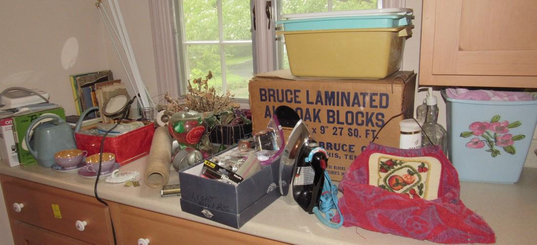 Linens Comforters Hardware Drawer Pencil Sharpener (1 of 9)