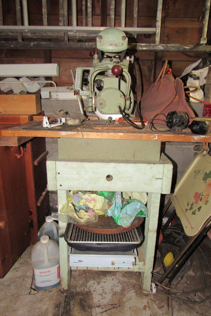 Vintage Dewalt Saw (1 of 3)