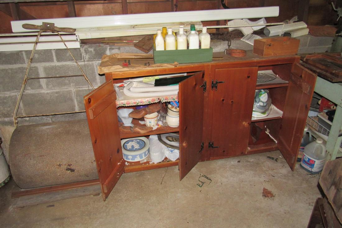 Cabinet Contents Yard Roller & Aluminun Spouting: Getting all pictured. Take what you want and leave the rest