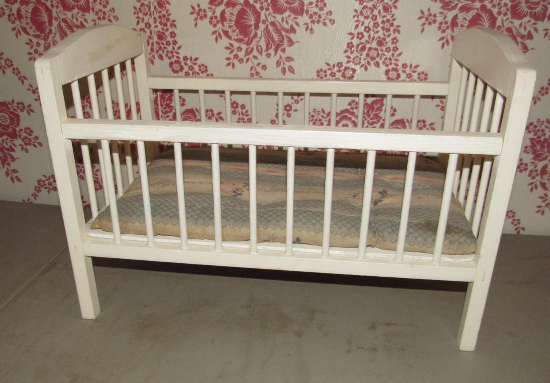 Wooden Doll Crib: Approx. 11 1/2" x 19 1/2" x 14" tall