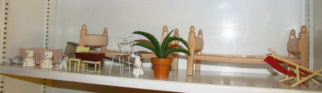 Doll Beds Lounge Chair Crib & Dog Figures: Getting all pictured