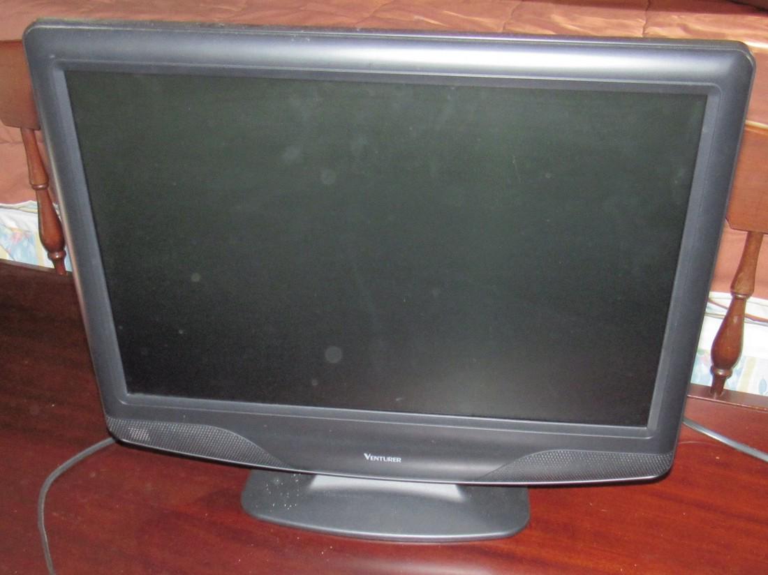 Venturer 19" Flat Screen TV (1 of 2)