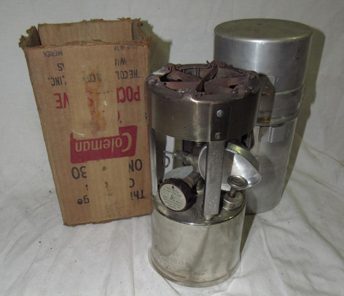 Vintage Coleman 530 Pocket Stove: Sold in untested condition